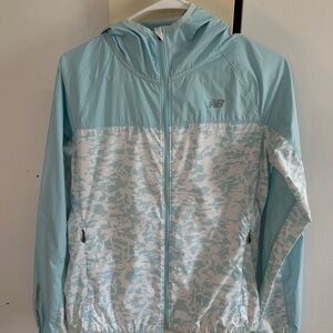 New Balance woman Light Blue and White coat